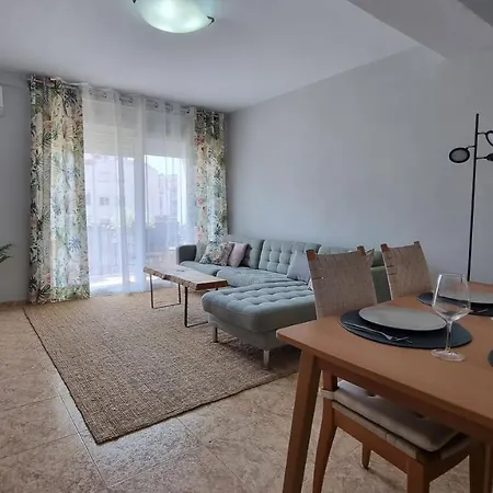 Centrico Especial Familias Nuevo Apartment *