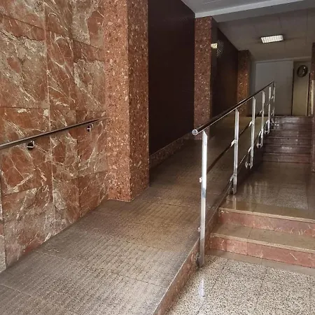 Centrico Especial Familias Nuevo Apartment