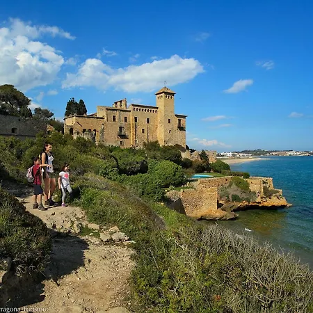 Centrico Especial Familias Nuevo Apartment Tarragona