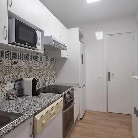 Apartment Centro Familiar 4-habitaciones 2-banos