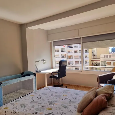 Apartment Centro Familiar 4-habitaciones 2-banos *